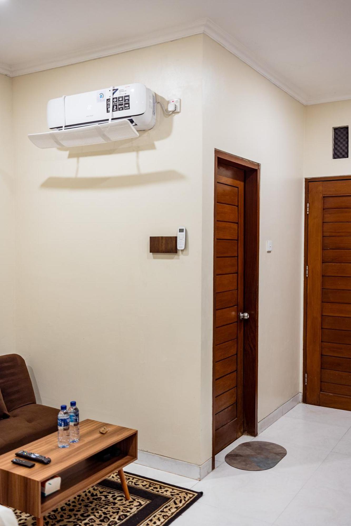 Light House Residence Denpasar  Bagian luar foto