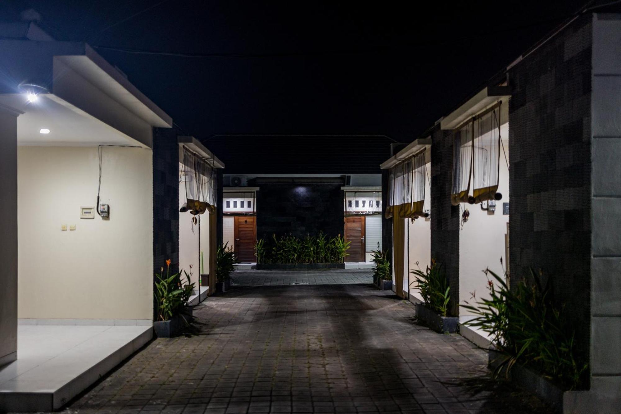 Light House Residence Denpasar  Bagian luar foto