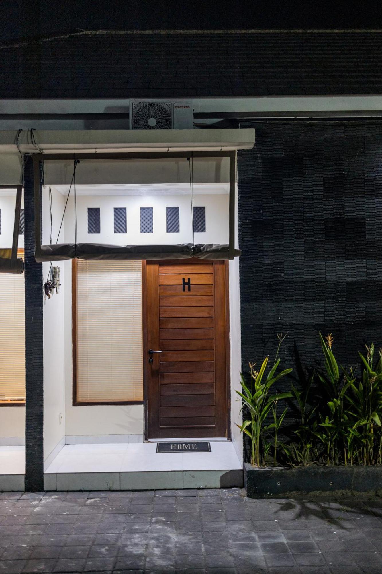 Light House Residence Denpasar  Bagian luar foto